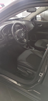 Jeep Compass cena 129900 przebieg: 1900, rok produkcji 2017 z Frombork małe 29